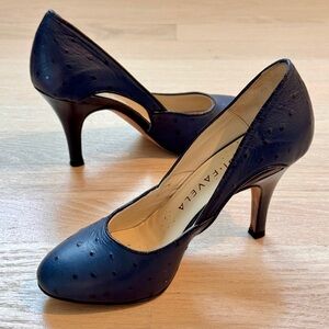 Navy Blue Heeled Pumps